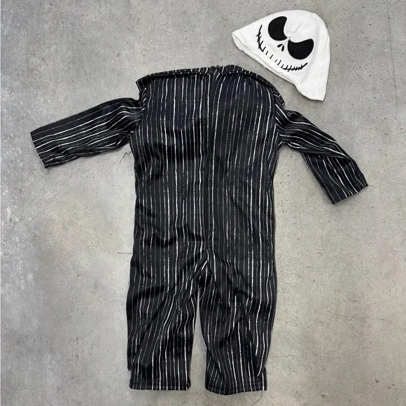 Jack Skellington Baby Costume 0-6 Months | Nightmare Before Christmas Outfit - Picture 2 of 2